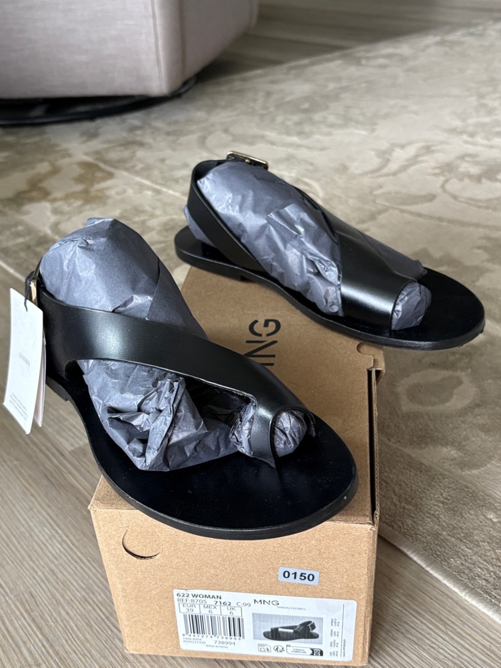 NWT in Box: Mango Black Leather Slide Toe-Loop Sandals